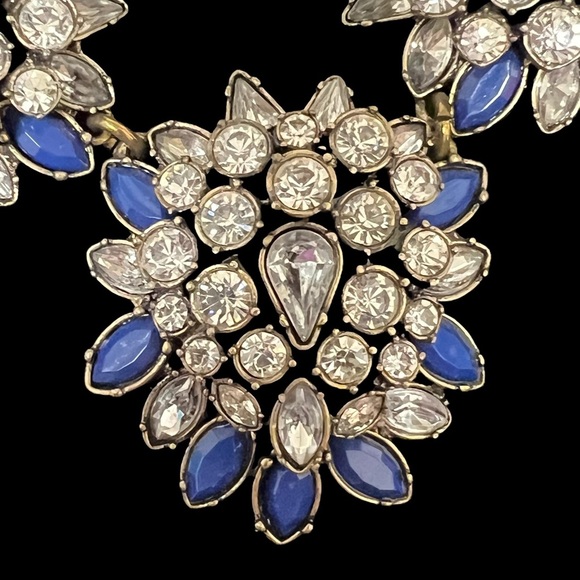 Ann Taylor LOFT Triple Blue Cluster Statement Necklace - Picture 5 of 5